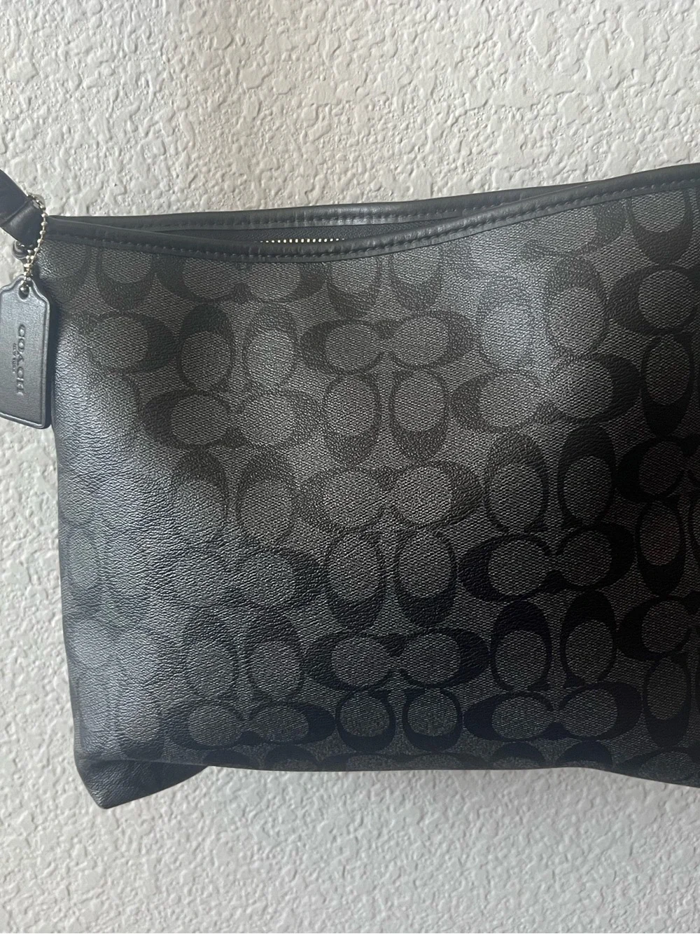 Coach Black Signature Crossbody Bag F29210 rarely used - Picture 7 of 16